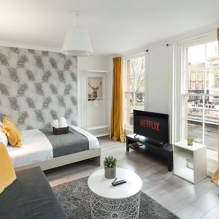 Private Double Room Shared Bathroom Near City Centre London Ngoại thất bức ảnh