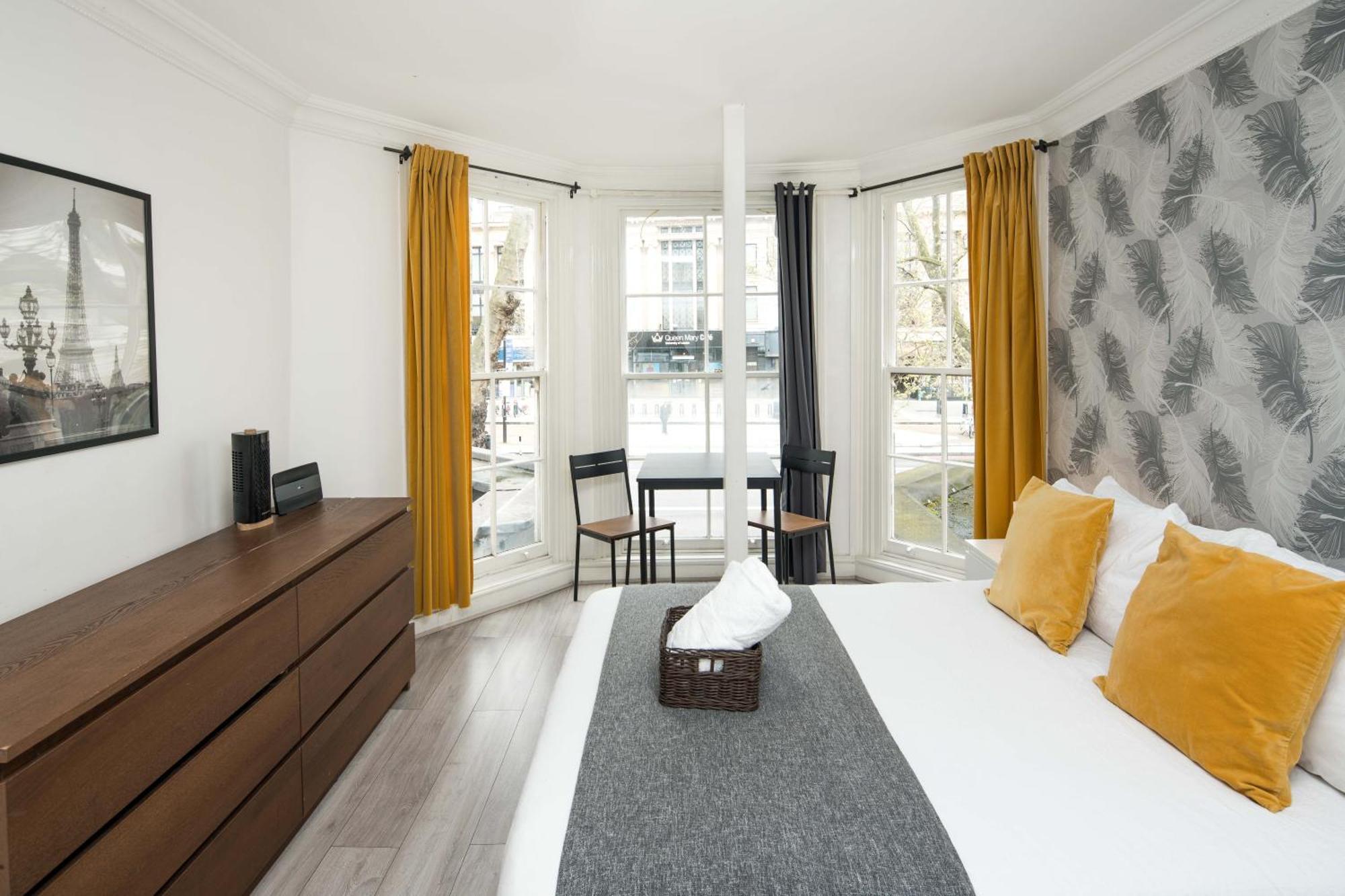 Private Double Room Shared Bathroom Near City Centre London Ngoại thất bức ảnh