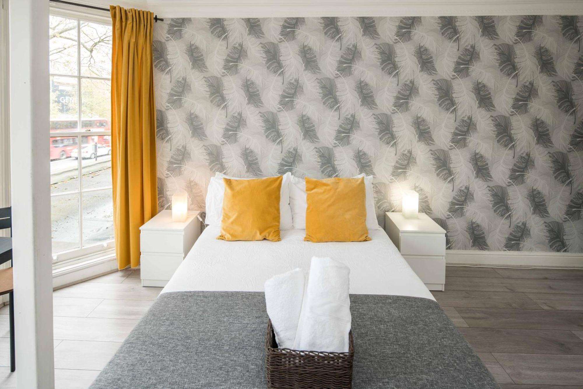 Private Double Room Shared Bathroom Near City Centre London Ngoại thất bức ảnh